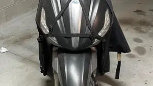 Piaggio Beverly 350 SportTouring ie (2011 - 15)  (3)
