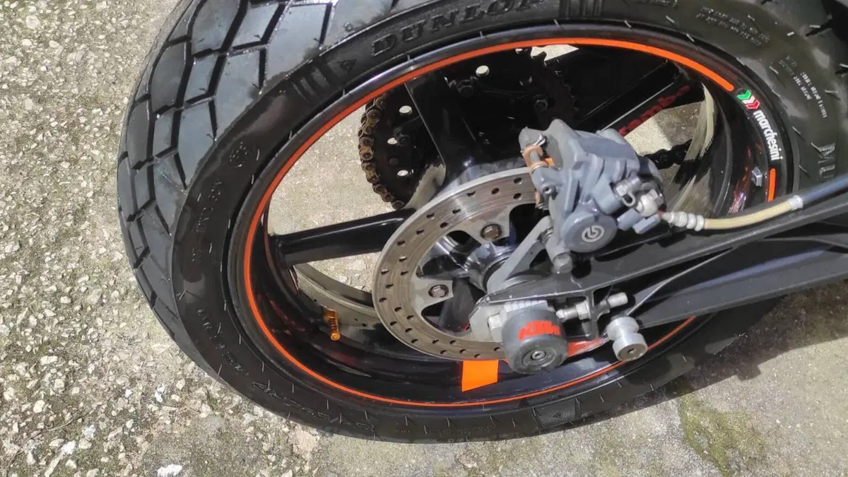 KTM 690 Duke R (2010 - 15)  (5)
