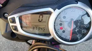 Triumph Street Triple (2007 - 12)  (6)
