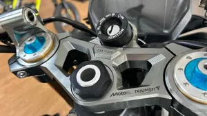 Triumph Street Triple 765 Moto2 (2026)  (5)