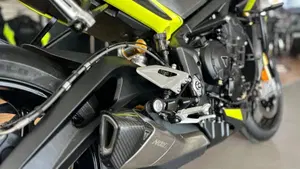 Triumph Street Triple 765 Moto2 (2026)  (8)