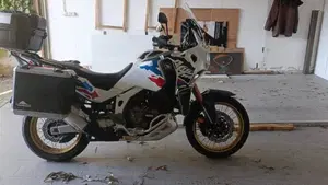 Honda Africa Twin CRF 1100L Adventure Sports DCT Travel Edition (2024 - 26)  (3)