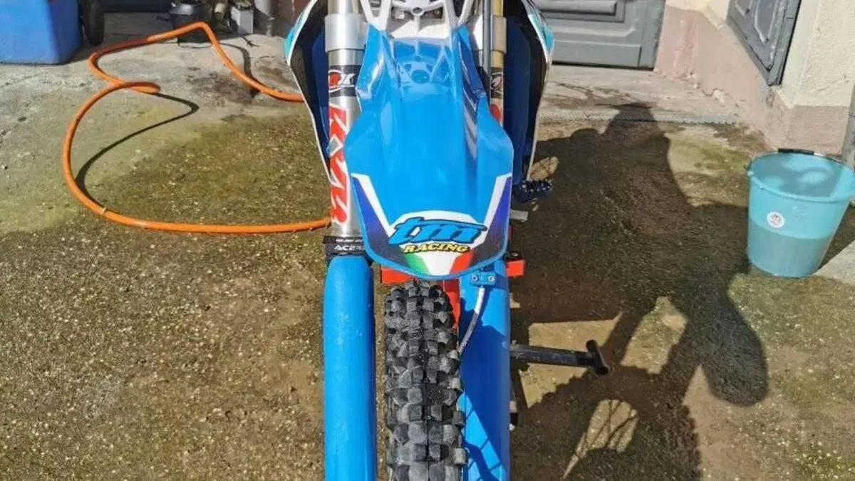 Tm Moto EN 300 ES Fi 4T (2023)  (5)
