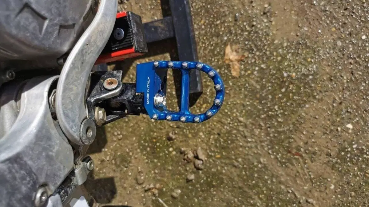Tm Moto EN 300 ES Fi 4T (2023)  (8)