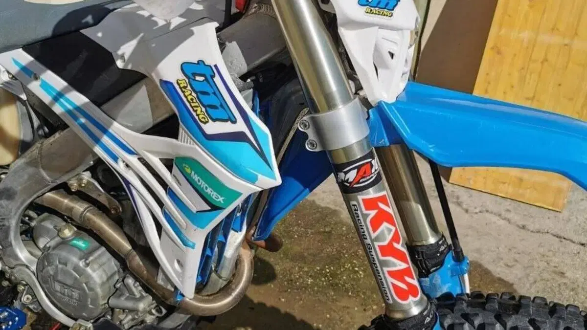 Tm Moto EN 300 ES Fi 4T (2023)  (3)