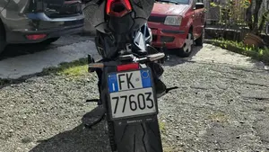 MV Agusta Brutale 800 R (2023 - 25)  (4)