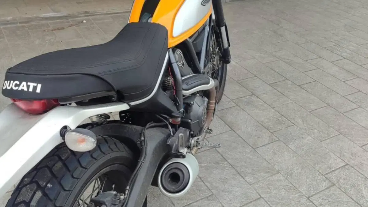 Ducati Scrambler 800 Classic (2015 - 16)  (14)