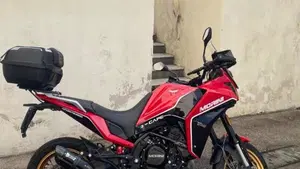 Moto Morini X-Cape 650 Gold Wheels Edition (2022 - 26)  (2)