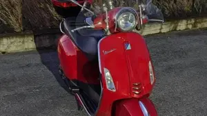 Vespa Primavera 50 2T (2014 - 17)  (2)