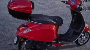Vespa Primavera 50 2T (2014 - 17)  (6)