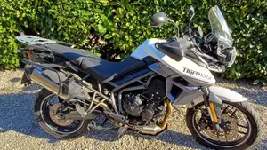 Triumph Tiger 800 XRx (2017 - 18) 