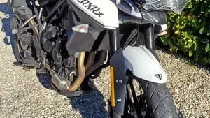Triumph Tiger 800 XRx (2017 - 18)  (5)