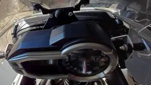 Triumph Tiger 800 XRx (2017 - 18)  (7)