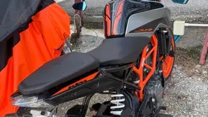 KTM 390 Duke (2021 - 23)  (2)