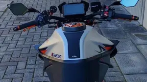 KTM 1290 Super Duke R EVO (2022 - 23)  (9)