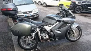 Honda VFR 800 (2006 - 13)  (2)
