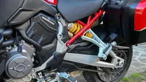 Ducati Multistrada V4 S (2021 - 24)  (2)