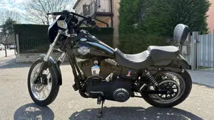Harley-Davidson 1584 Street Bob (2007) - FXDB  (6)