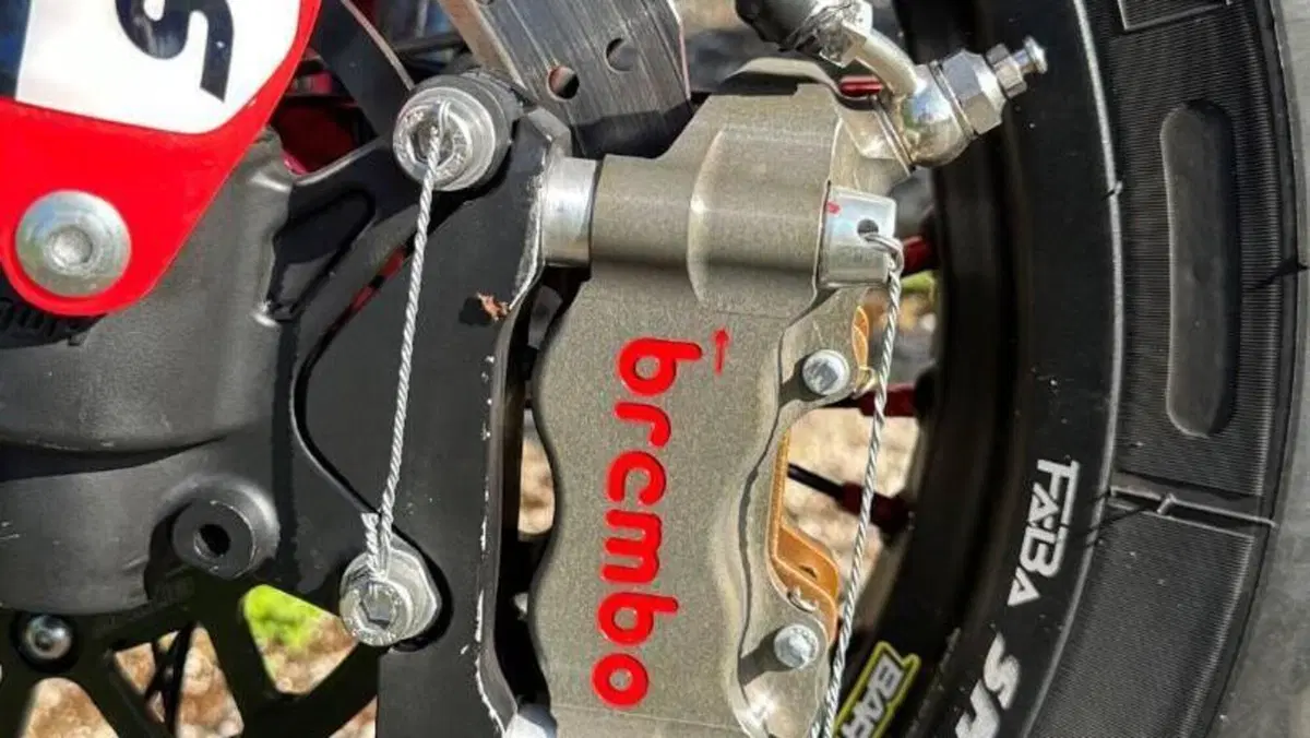 Honda CRF 450R (2017)  (5)