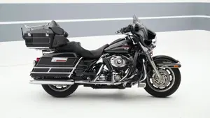 Harley-Davidson 1584 Electra Glide Ultra Classic (2007) - FLHTCU  (2)