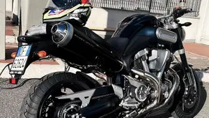 Yamaha MT-01 (2005- 11)  (3)