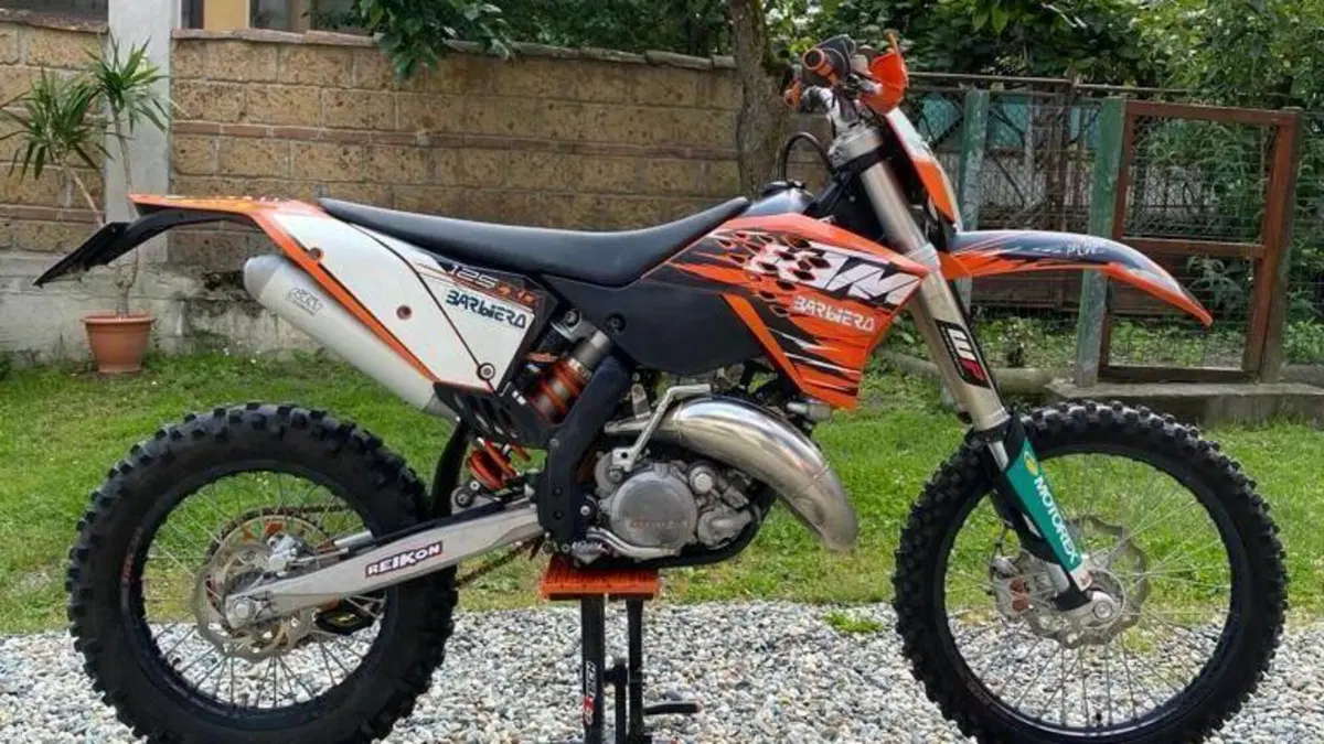 KTM 125 EXC (2010) 