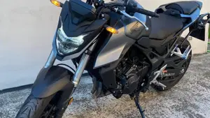 Honda CB 750 Hornet (2023 - 24)  (2)