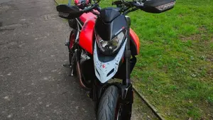 Ducati Hypermotard 950 RVE (2022 - 25)  (5)