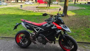 Ducati Hypermotard 950 RVE (2022 - 25)  (6)