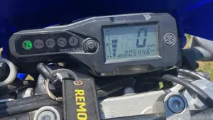 Yamaha WR 125 R (2009 - 12)  (3)