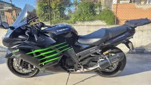 Kawasaki ZZR 1400 ABS (2012 - 15)  (2)