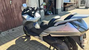 Honda Silver Wing 600 (2005 - 09)  (6)