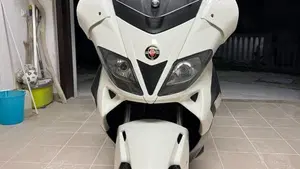 Gilera Nexus 500  (8)