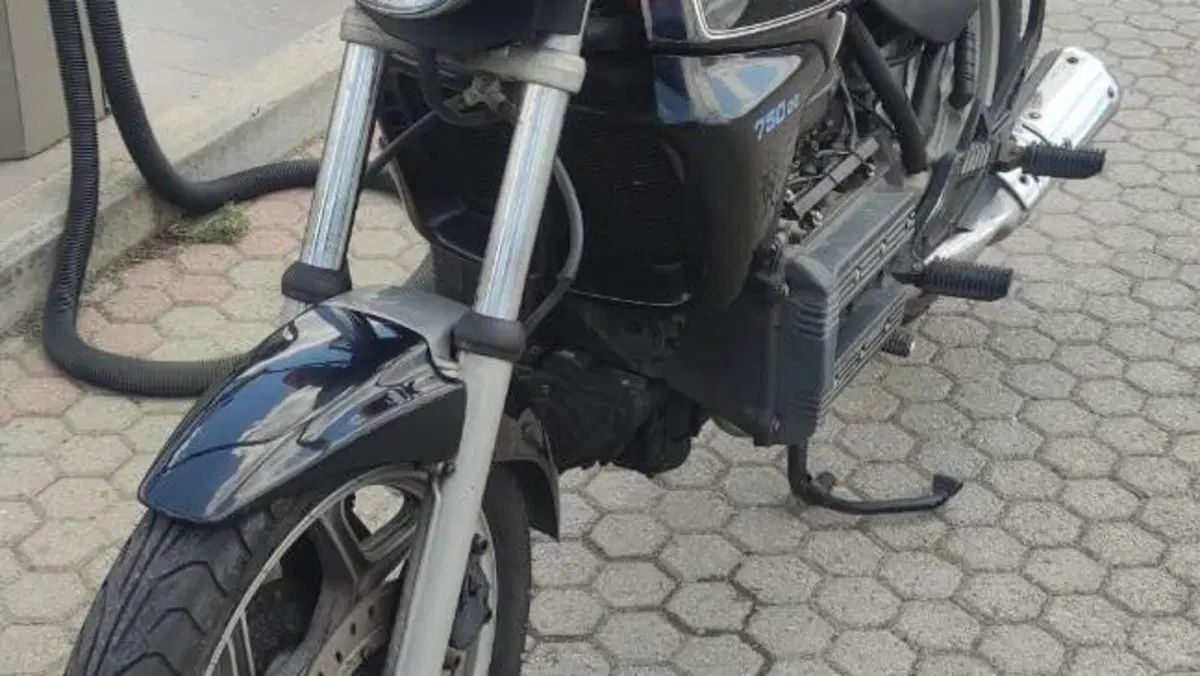 Bmw K 75  (2)