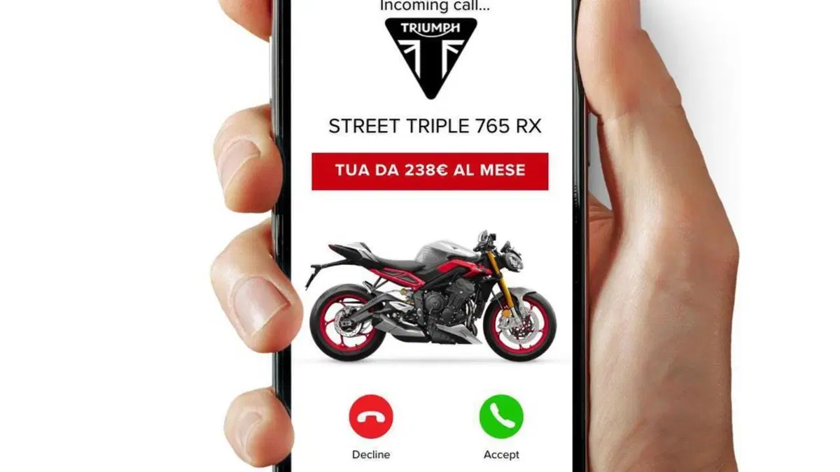 Triumph Street Triple 765 RX (2026)  (3)