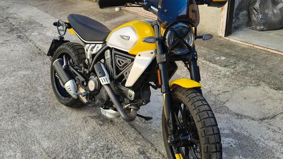 Ducati Scrambler 800 Icon (2023 - 24) 