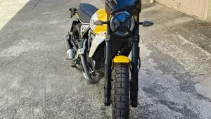Ducati Scrambler 800 Icon (2023 - 24)  (2)