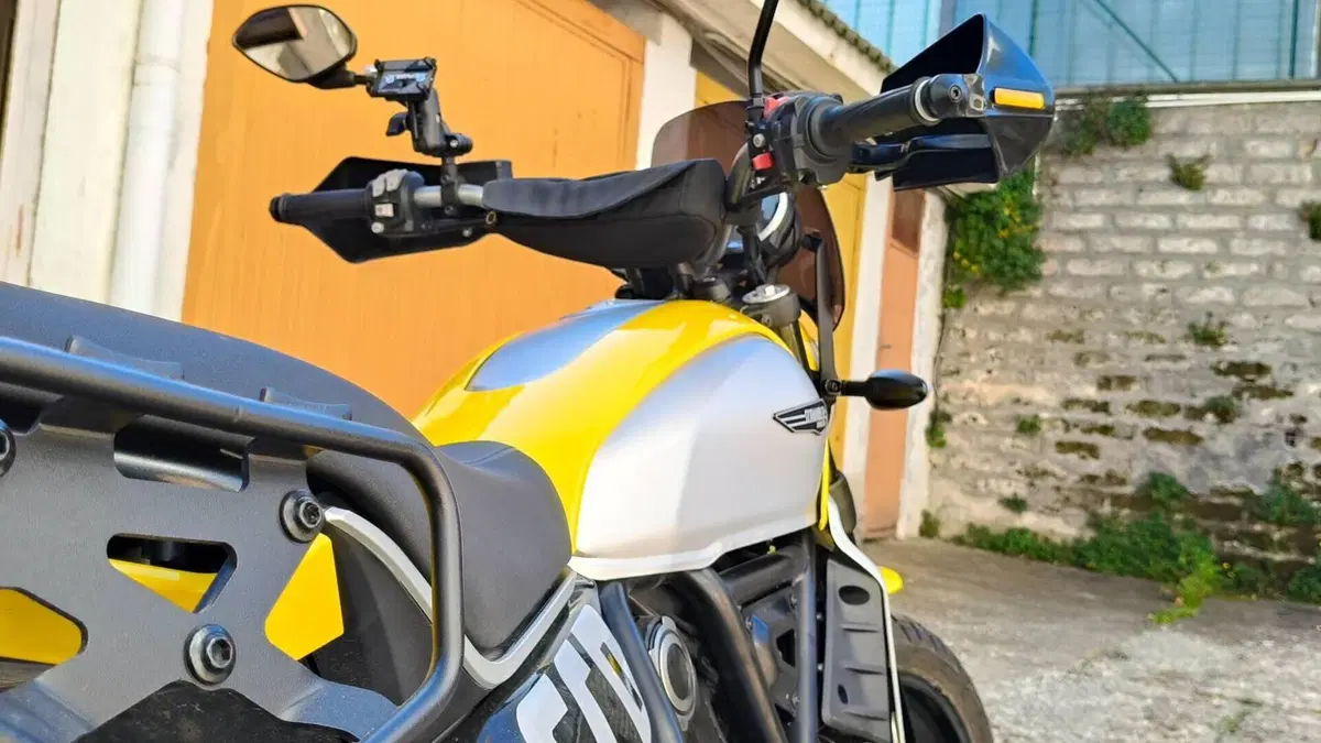 Ducati Scrambler 800 Icon (2023 - 24)  (9)