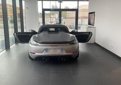 Porsche 718 Boxster  Spyder 4.0 (2)