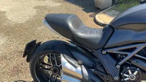 Ducati Diavel 1200 Carbon (2014 - 16)  (10)