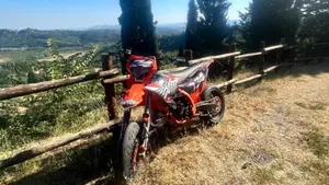 KTM 125 SX (2025)  (4)