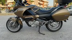 Honda Deauville 700 ABS  (5)