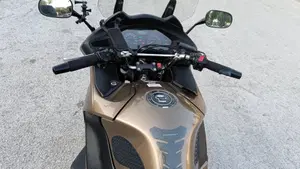 Honda Deauville 700 ABS  (7)