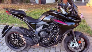 MV Agusta Turismo Veloce 800 R (2023 - 26)  (2)