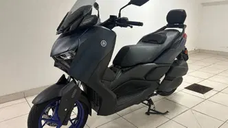 Yamaha X-Max 300 (2021 - 24) usata