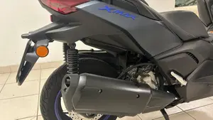 Yamaha X-Max 300 (2021 - 24)  (9)