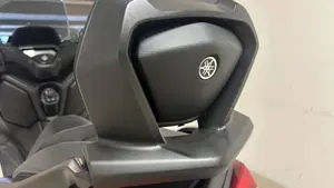 Yamaha X-Max 300 (2021 - 24)  (10)