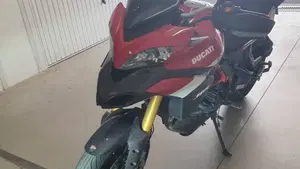 Ducati Multistrada 1200 S Pikes Peak (2010 - 12)  (4)