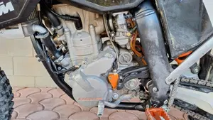 KTM 250 EXC-F (2009)  (5)