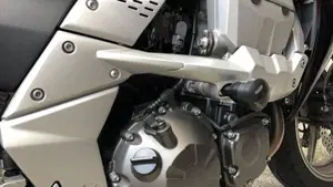 Kawasaki Z 750 (2007 - 14)  (8)